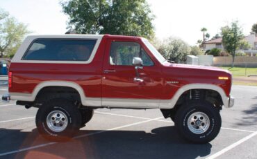 Ford-bronco-4x4-1985-red-1