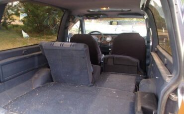 Ford-bronco-4x4-1986-blue-6