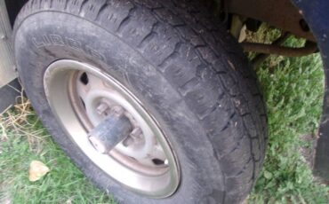 Ford-bronco-4x4-1986-blue-9