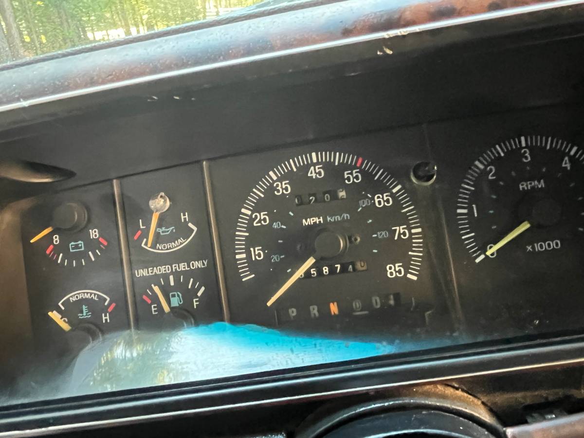 Ford-bronco-4x4-1990-black-5