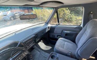 Ford-bronco-4x4-1990-white-3