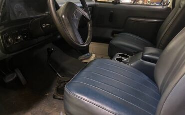 Ford-bronco-coustom-1989-blue-15