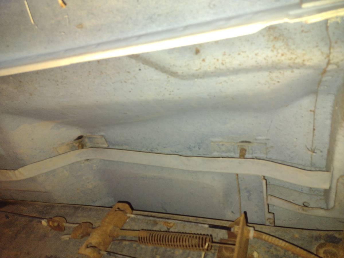 Ford-bronco-eddie-bauer-4x4-1986-brown-1