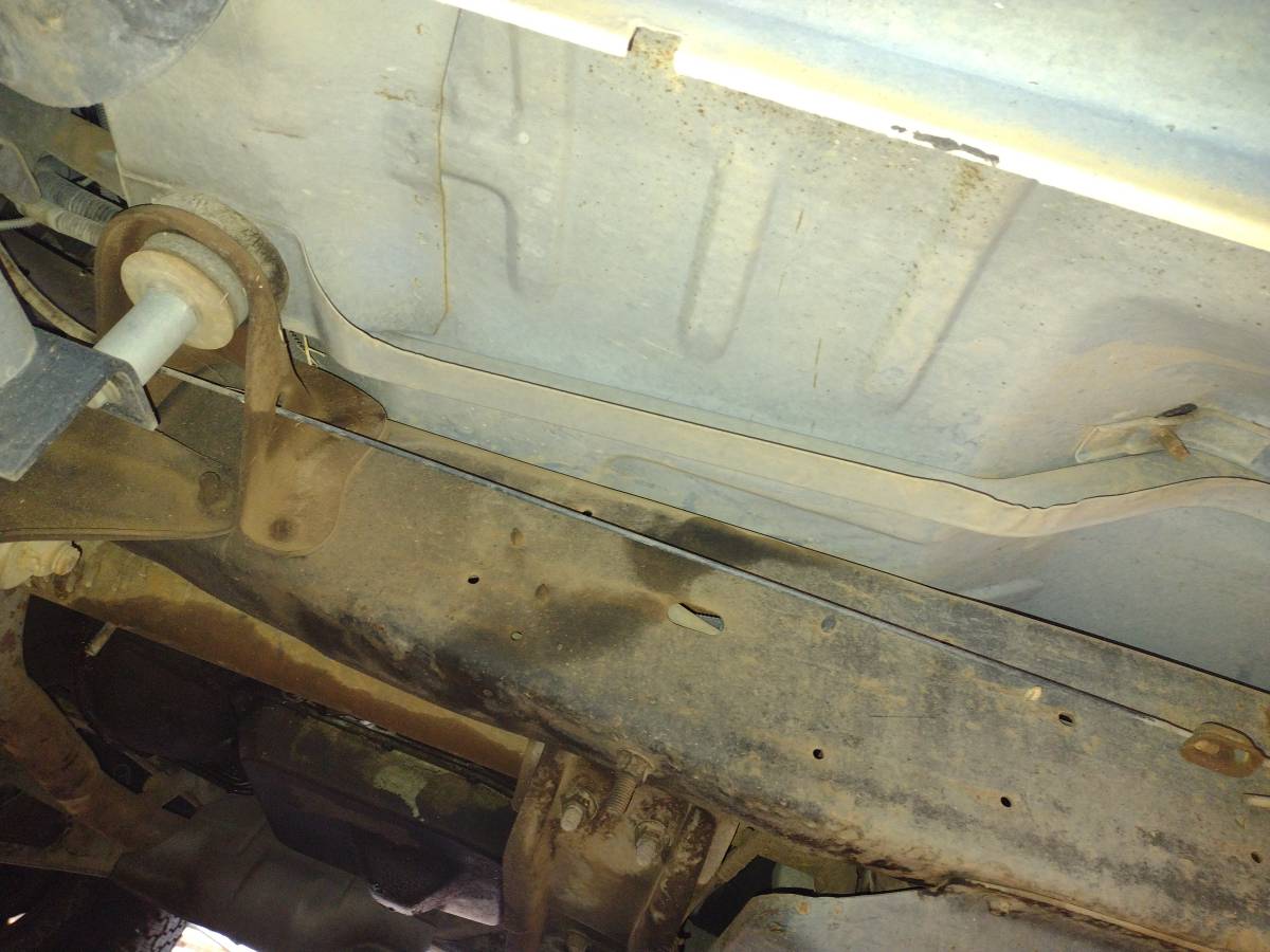 Ford-bronco-eddie-bauer-4x4-1986-brown-10