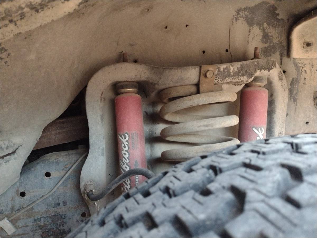 Ford-bronco-eddie-bauer-4x4-1986-brown-7