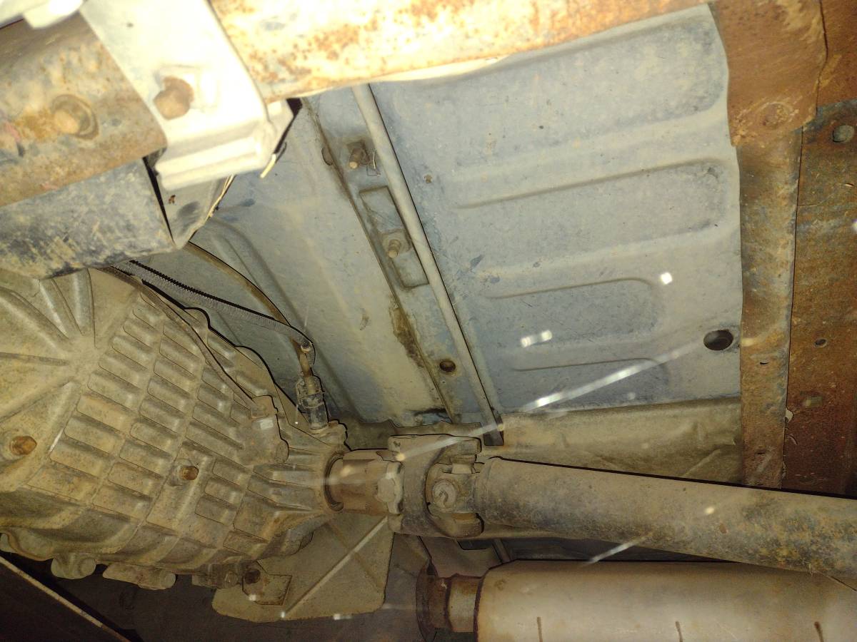 Ford-bronco-eddie-bauer-4x4-1986-brown