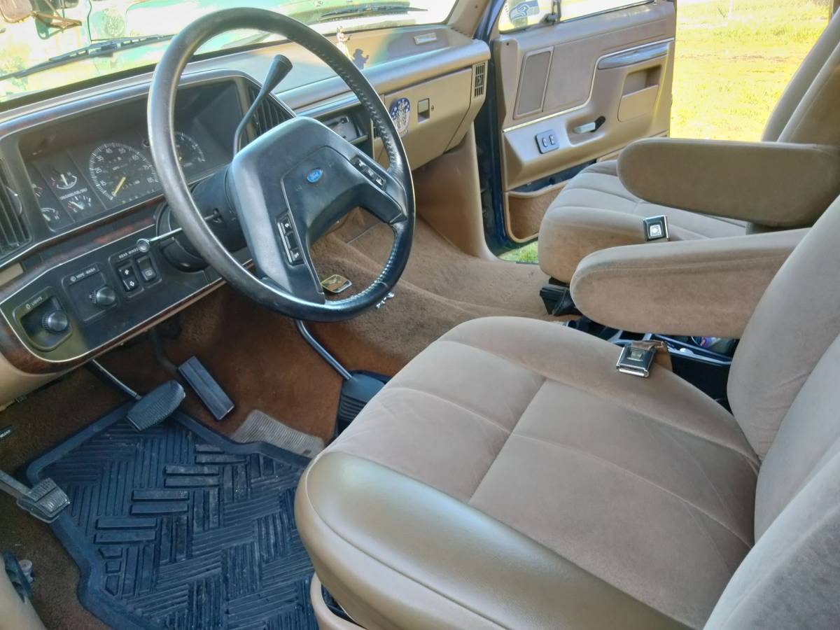 Ford-bronco-eddie-bauer-4x4-1990-blue-6