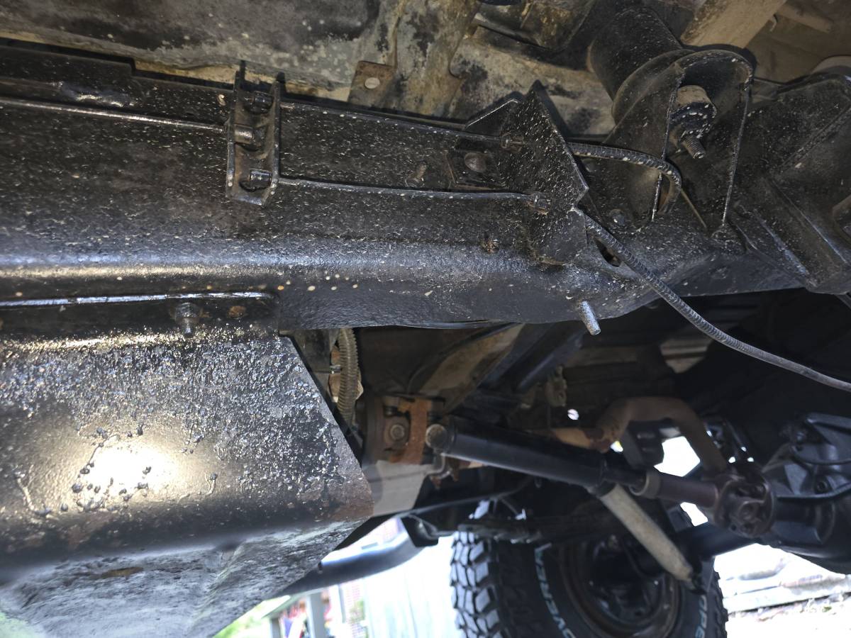 Ford-bronco-eddie-bauer-4x4-1994-green-11
