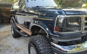 Ford-bronco-eddie-bauer-4x4-1994-green-4