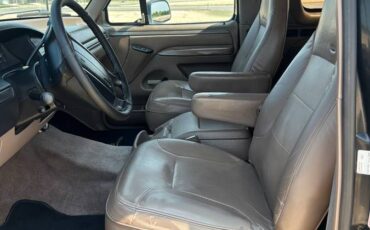 Ford-bronco-eddie-bauer-4x4-1995-6
