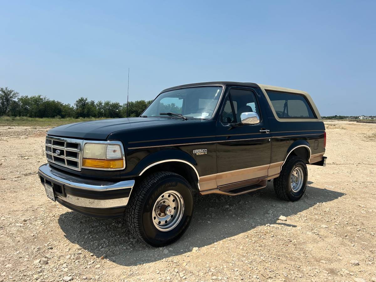 Ford-bronco-eddie-bauer-4x4-1995