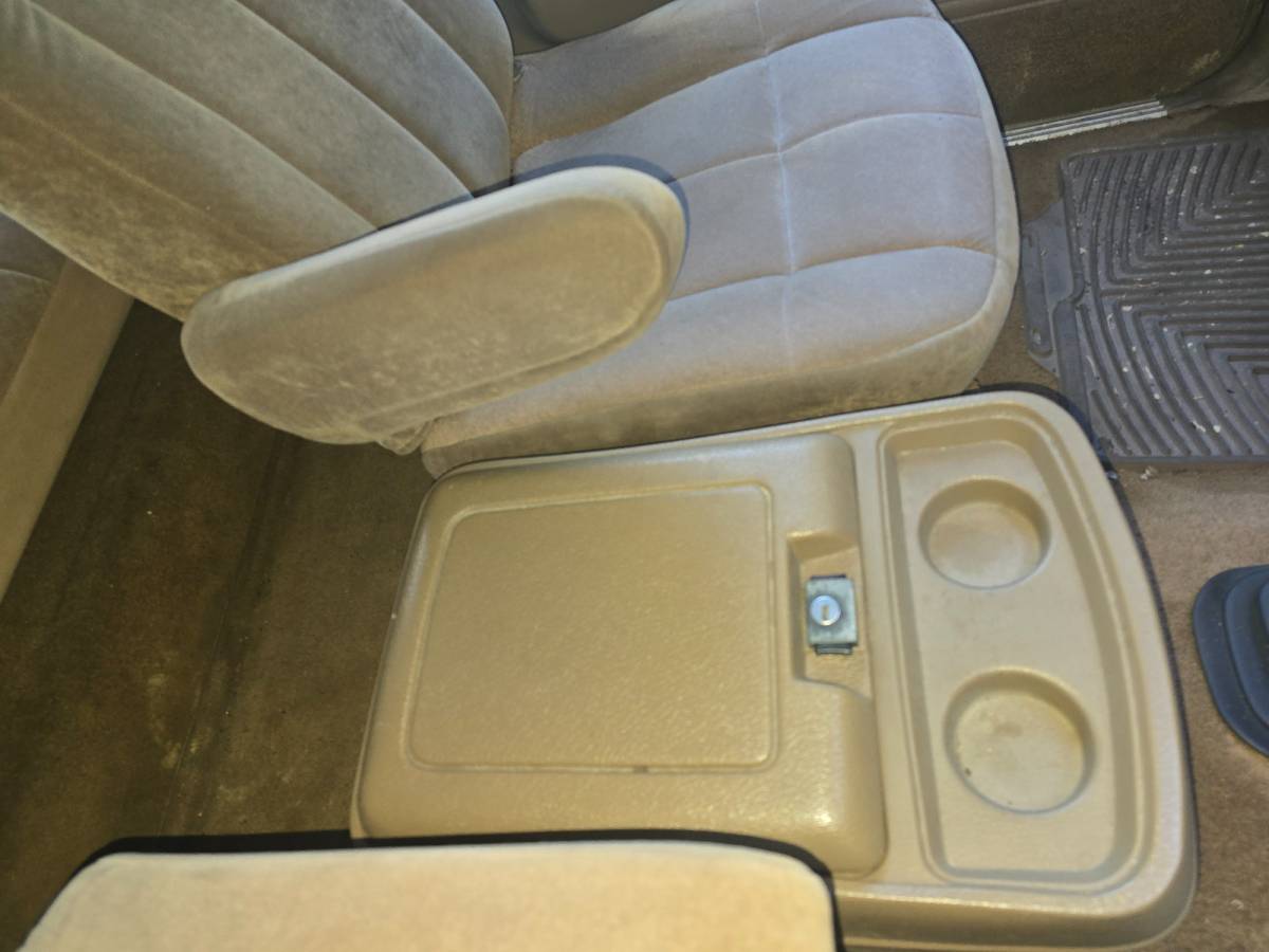 Ford-bronco-eddie-bauer-edition-1986-orange-1