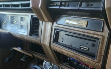 Ford-bronco-eddie-bauer-edition-1986-orange-6