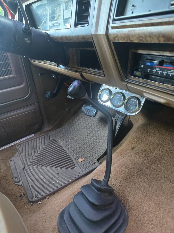 Ford-bronco-eddie-bauer-edition-1986-orange-7