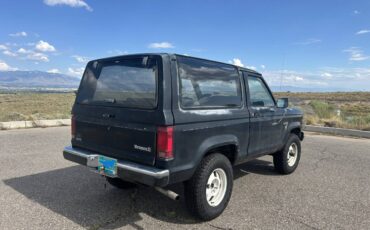 Ford-bronco-ii-1986-blue-2