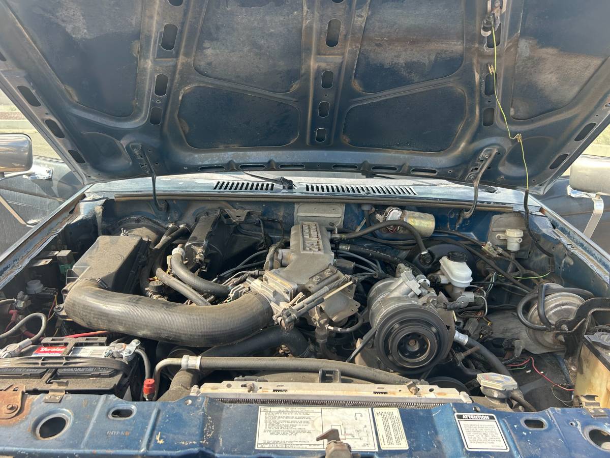 Ford-bronco-ii-1986-blue-7