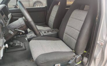 Ford-bronco-ii-1988-grey-34