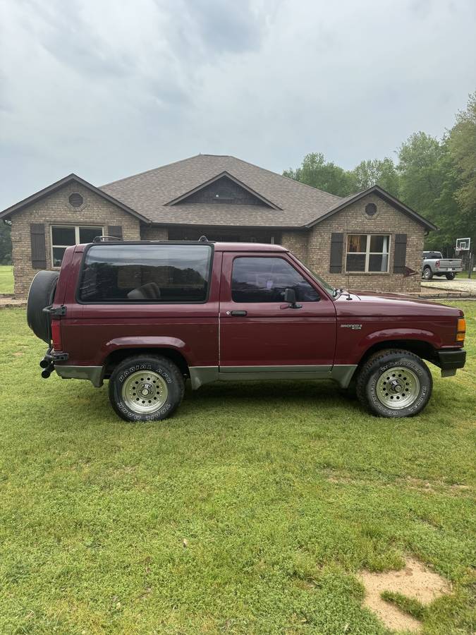 Ford-bronco-ii-1989-4