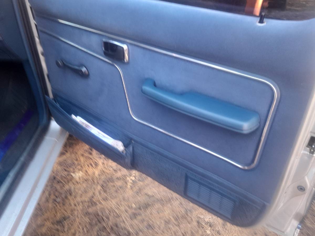 Ford-bronco-ii-4x4-1988-blue-5