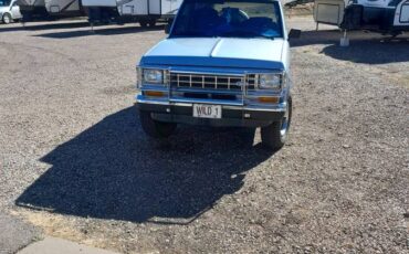 Ford-bronco-ii-4x4-1988-blue-6