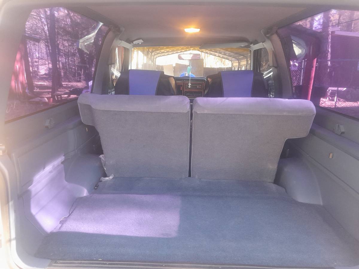 Ford-bronco-ii-4x4-1988-blue-7