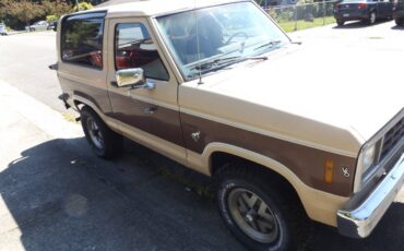 Ford-bronco-ii-xl-1984-custom