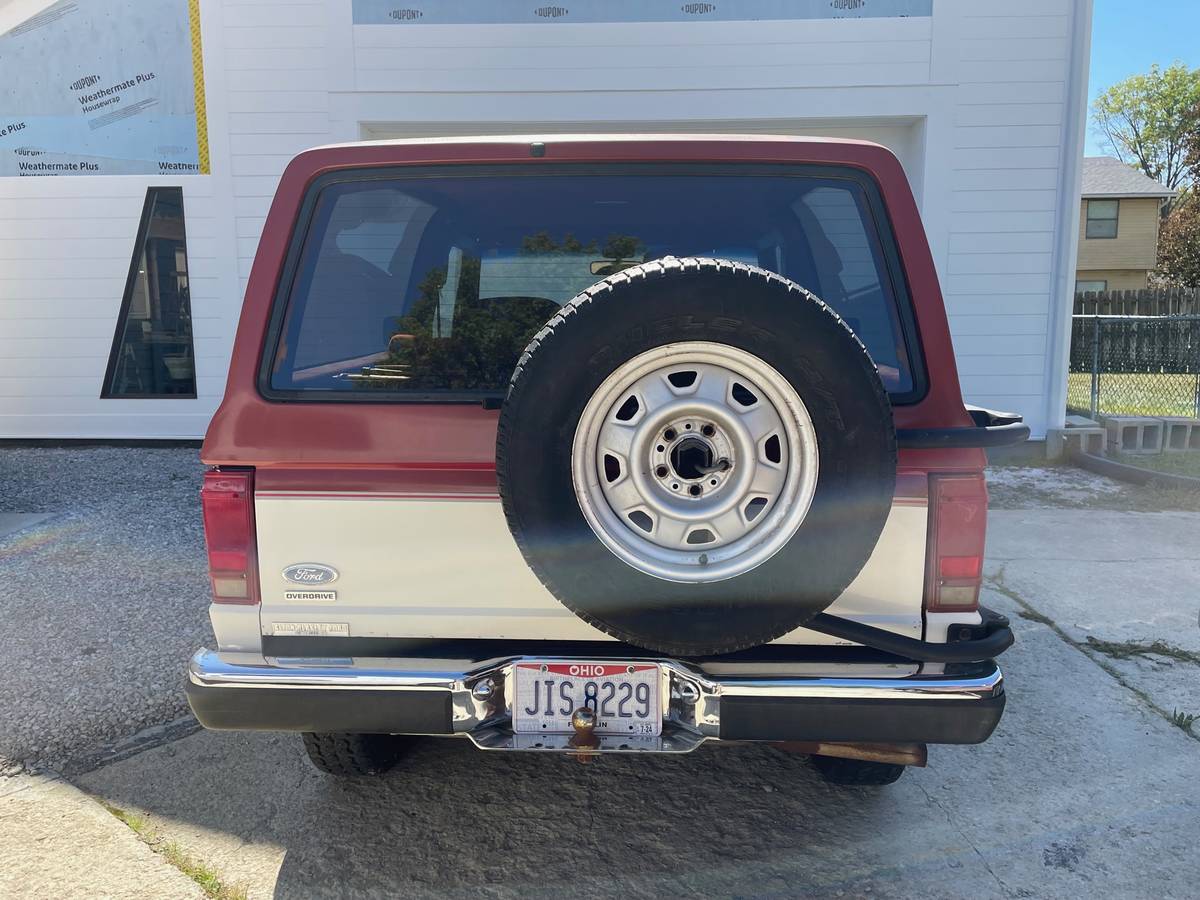Ford-bronco-ii-xl-1987-red-5