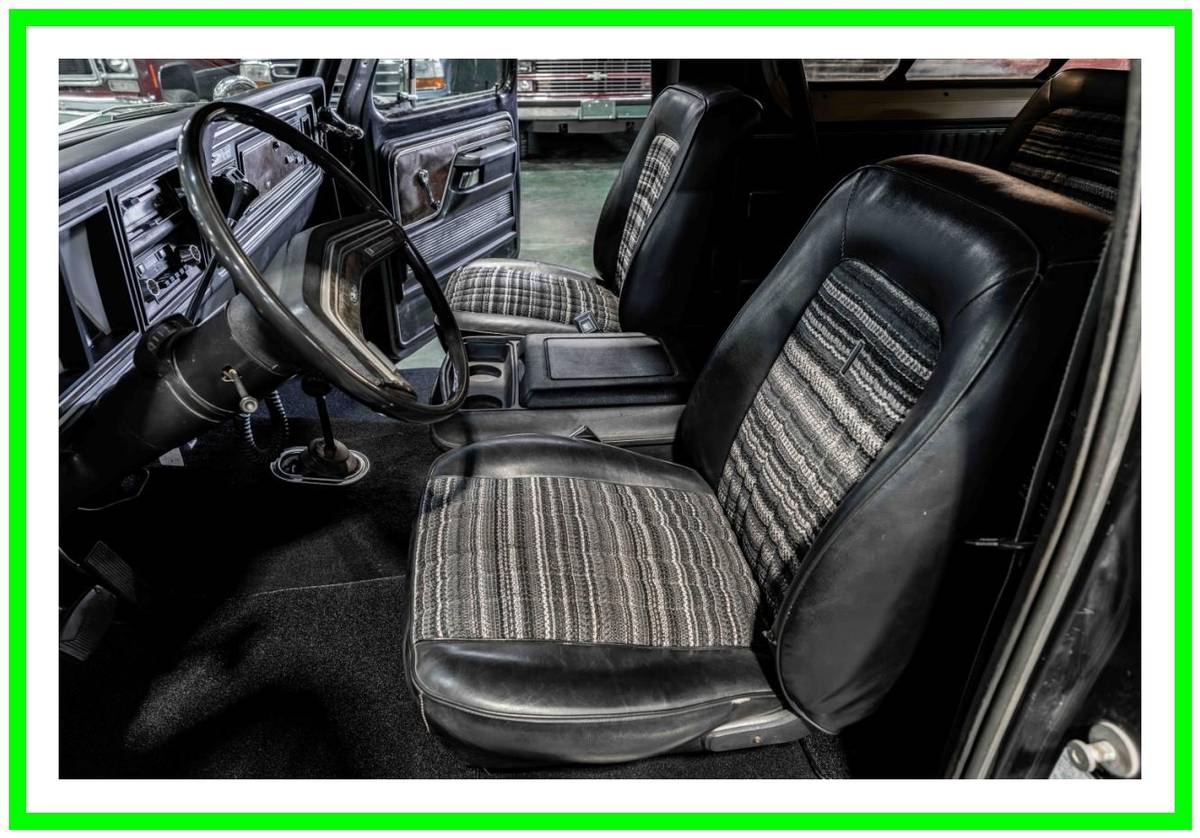 Ford-bronco-ranger-xlt-1978-black-18