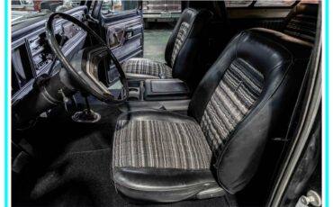Ford-bronco-ranger-xlt-1978-black-2