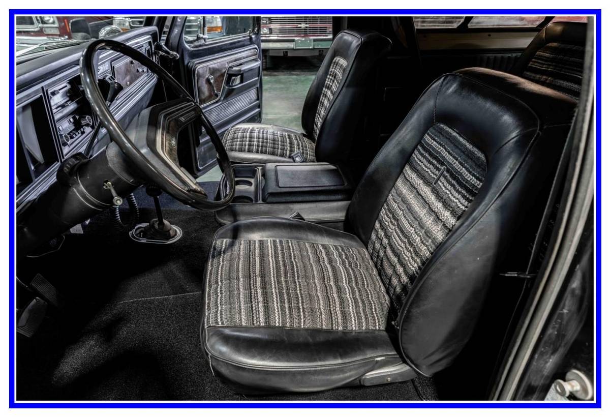 Ford-bronco-ranger-xlt-1978-black-34