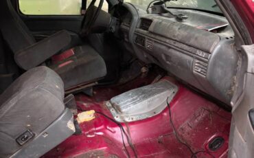 Ford-bronco-sport-1993-red-3