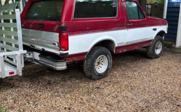 Ford-bronco-sport-1993-red-4