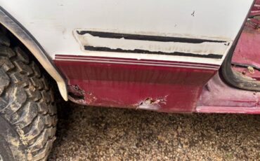 Ford-bronco-sport-1993-red-6