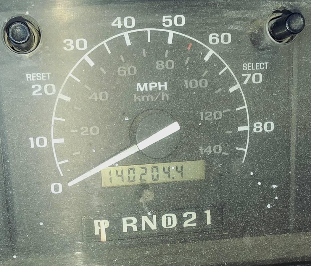 Ford-bronco-xl-1993-red-3