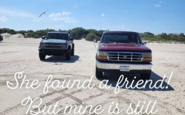 Ford-bronco-xl-1993-red-6