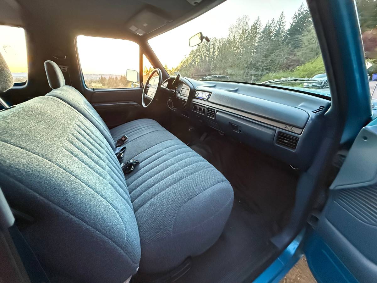 Ford-bronco-xl-convertible-1995-blue-16