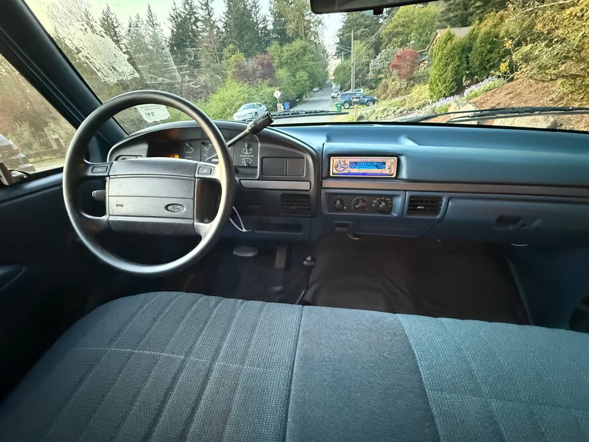 Ford-bronco-xl-convertible-1995-blue