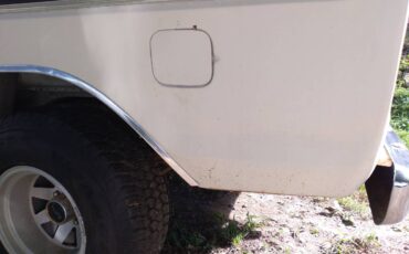 Ford-bronco-xlt-1979-white-3