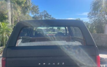 Ford-bronco-xlt-1989-grey-11