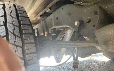 Ford-bronco-xlt-1989-grey-16