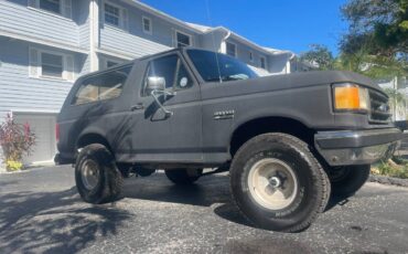 Ford-bronco-xlt-1989-grey