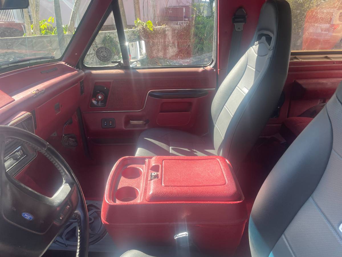 Ford-bronco-xlt-1989-grey-6