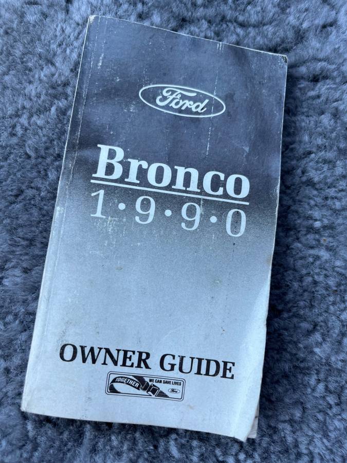 Ford-bronco-xlt-1990-blue-13