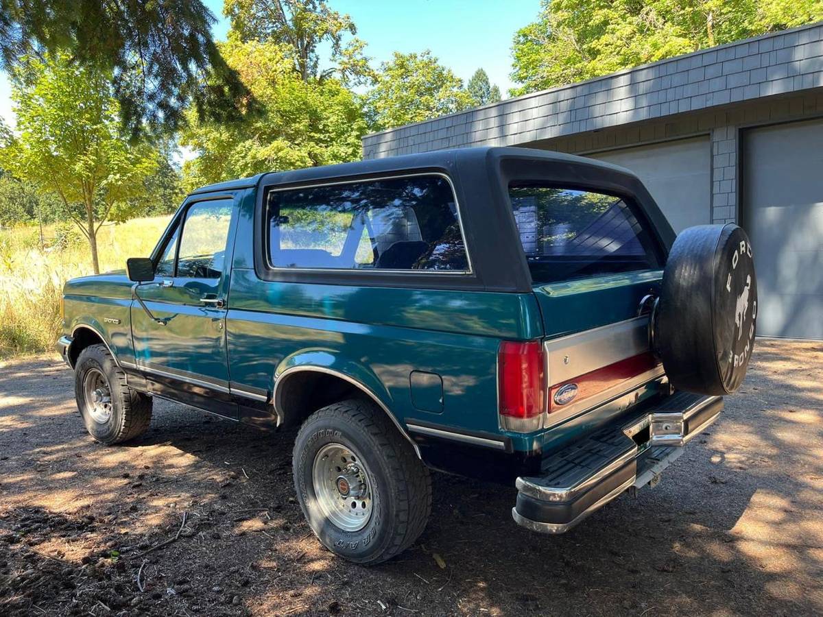 Ford-bronco-xlt-1990-blue-4