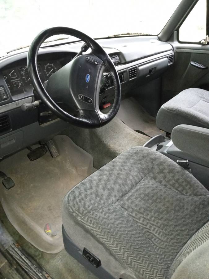 Ford-bronco-xlt-1993-11