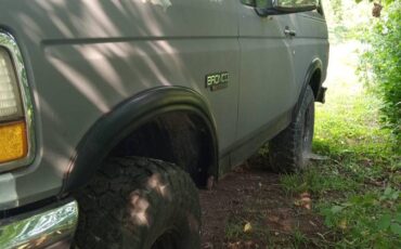 Ford-bronco-xlt-1993-6