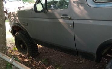 Ford-bronco-xlt-1993-7