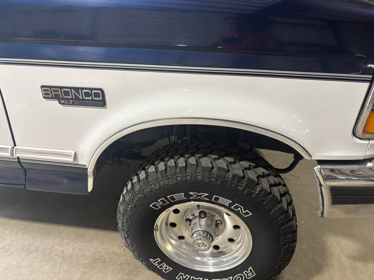 Ford-bronco-xlt-4x4-1994-blue-8