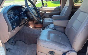 Ford-bronco-xlt-5.0-1994-red-12