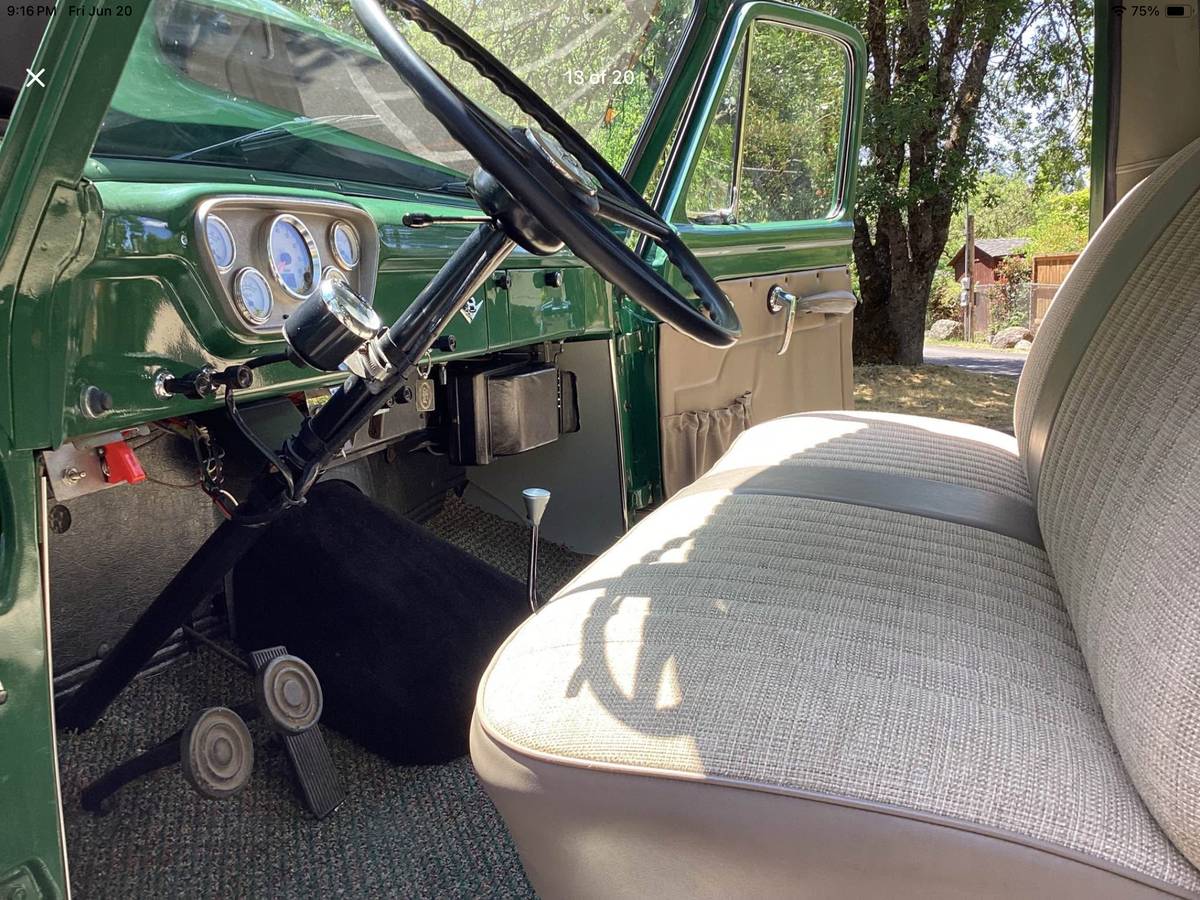 Ford-c600-1955-green-12